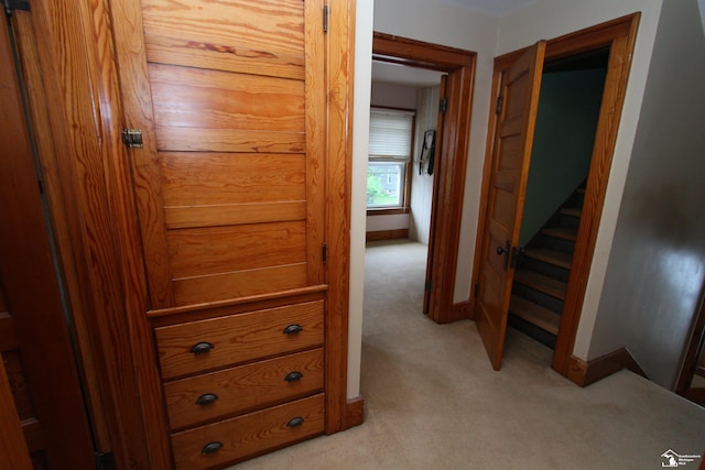 633 Scott St, Monroe, MI 48161 - hallway featuring light carpet and baseboards