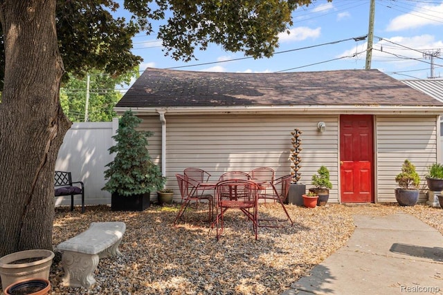 809 E Bennett Ave, Ferndale, MI 48220 - view of patio / terrace