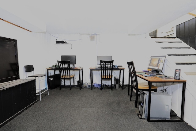 600 Center Dr, Tecumseh, MI 49286 - view of office space