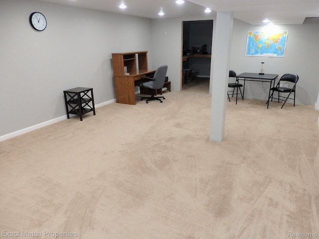 140 Pine Tree Ridge Dr Unit 2, Waterford, MI 48327 - carpeted office space featuring recessed lighting and baseboards