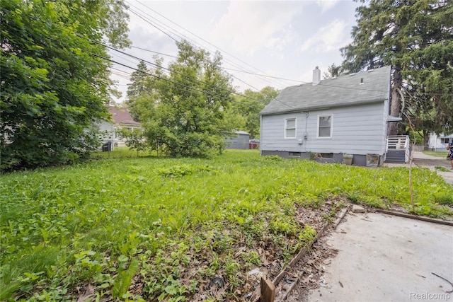 19628 Elkhart St, Harper Woods, MI 48225 - view of yard
