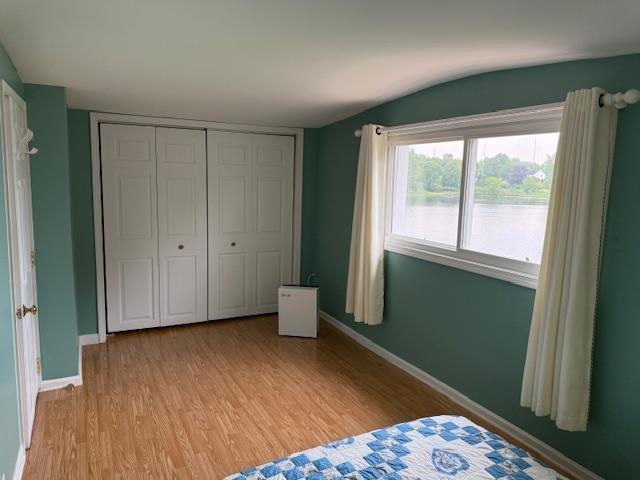 303 S Lemen St, Fenton, MI 48430