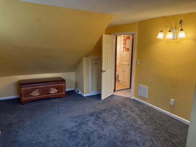 303 S Lemen St, Fenton, MI 48430
