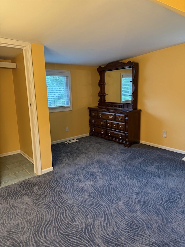 303 S Lemen St, Fenton, MI 48430