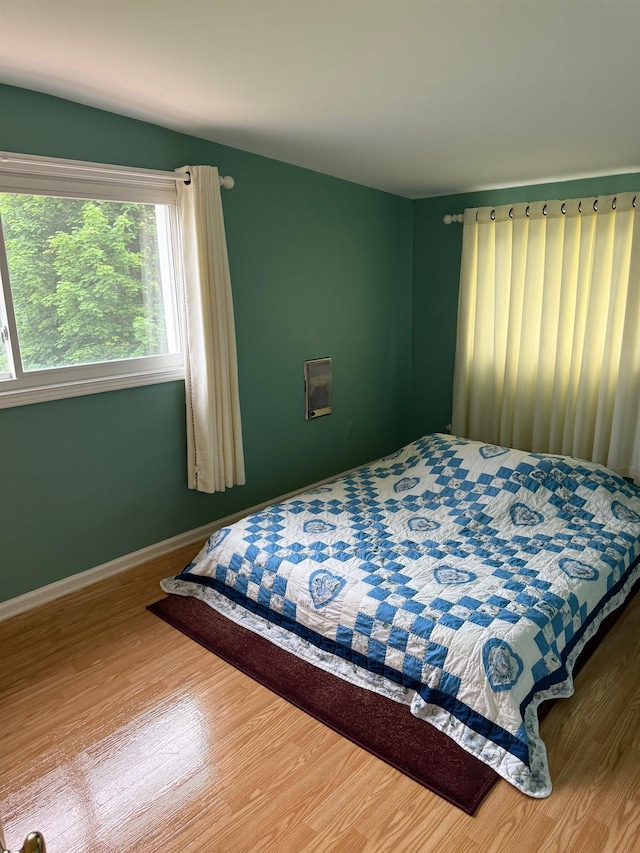 303 S Lemen St, Fenton, MI 48430