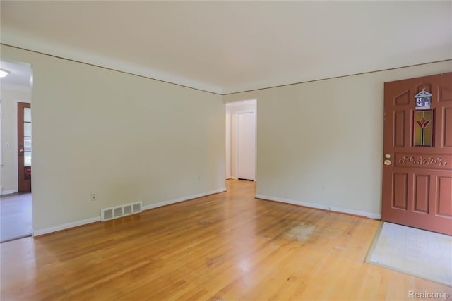 3581 Stolzenfeld Ave, Warren, MI 48091 - empty room with light wood-type flooring and baseboards