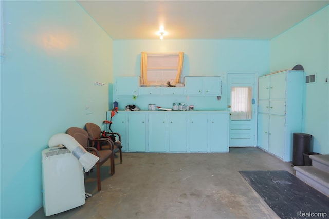 3581 Stolzenfeld Ave, Warren, MI 48091 - view of garage