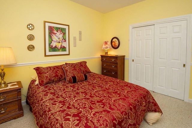 1480 Nelson Rd, Saint Joseph, MI 49085 - bedroom featuring carpet, a closet, and baseboards
