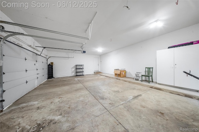 8487 Sherwood Dr, Grosse Ile, MI 48138 - view of garage