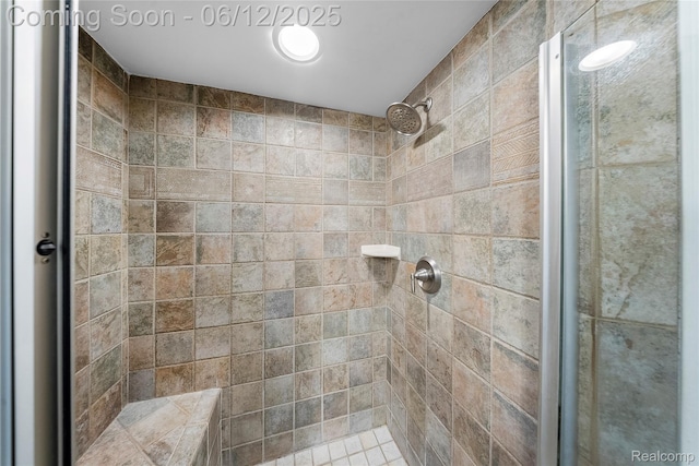 8487 Sherwood Dr, Grosse Ile, MI 48138 - bathroom featuring a tile shower