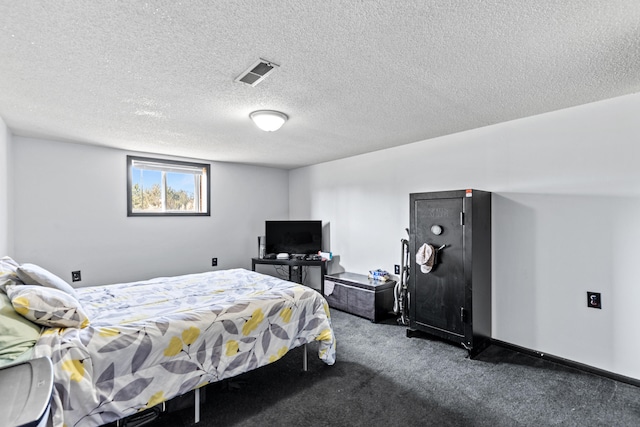 5886 13 Mile Rd, Remus, MI 49340 - carpeted bedroom featuring a textured ceiling