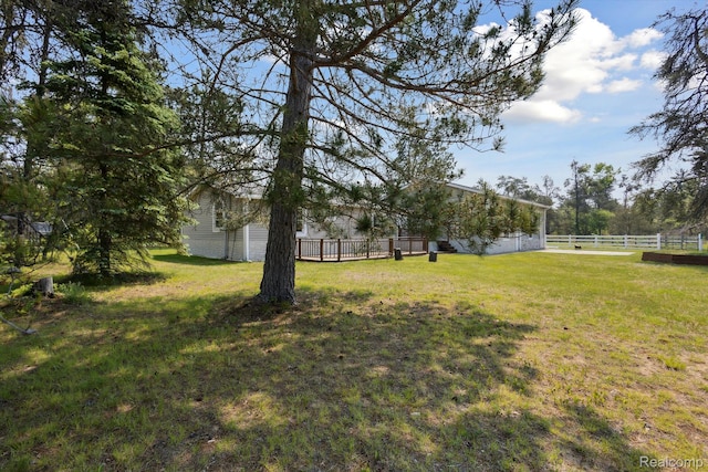 2536 Meridian Rd, Lewiston, MI 49756 - view of yard