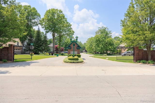 3409 Ancient Dr, Port Huron, MI 48060 - view of home's community
