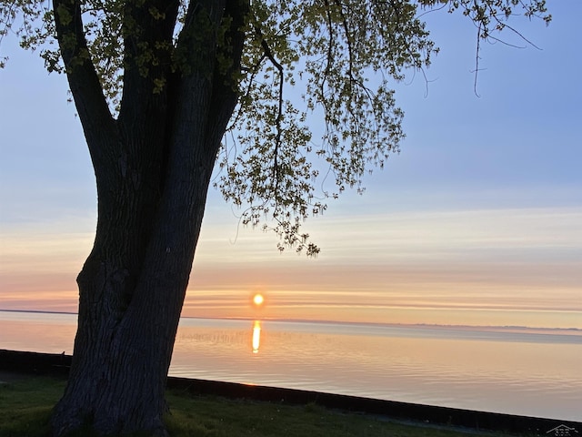 5547 Circle Dr, Standish, MI 48658 - water view