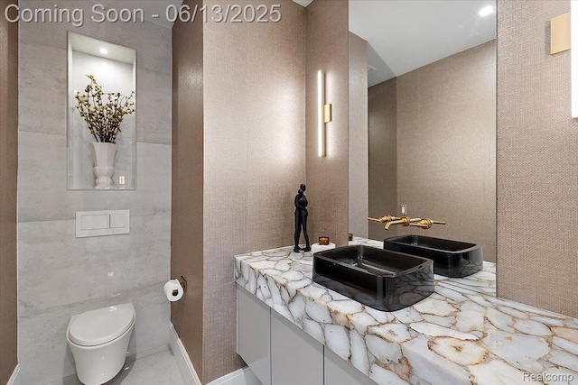 212 Enclave Ct, Rochester Hills, MI 48306 - bathroom featuring toilet and vanity