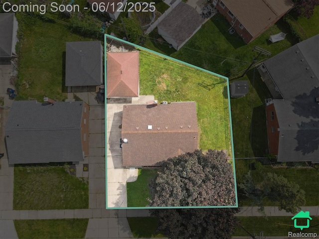 32703 Anita Dr, Westland, MI 48185 - aerial overview of property's location with property parcel outlined