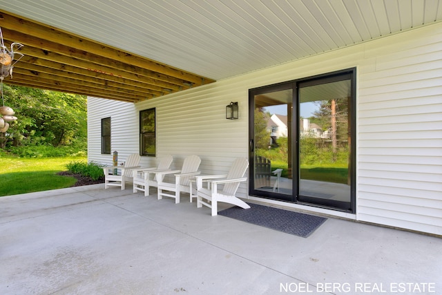 18153 Newgate Ln, Spring Lake, MI 49456 - view of patio