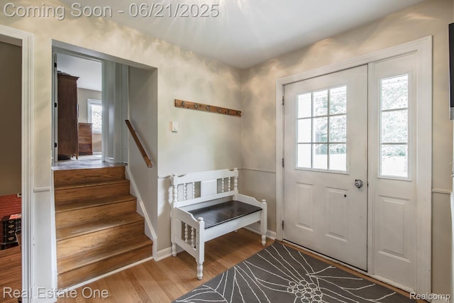 1400 W Predmore Rd, Oakland, MI 48363 - foyer featuring wood finished floors and stairs