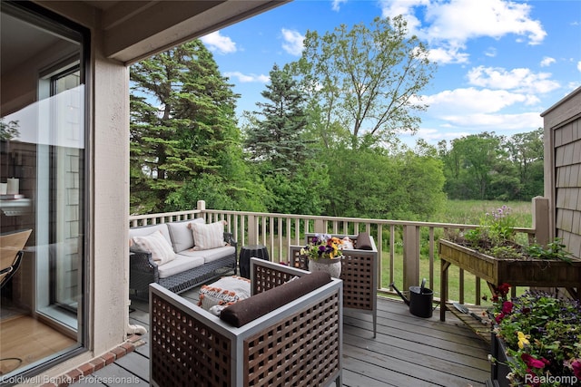916 Tartan Trl, Bloomfield Hills, MI 48304 - wooden terrace with an outdoor hangout area