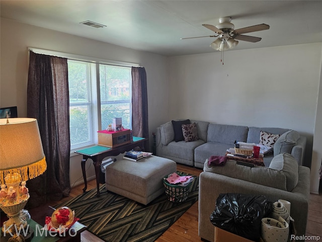 29827 Oakwood St, Inkster, MI 48141 - living area featuring a ceiling fan and wood finished floors