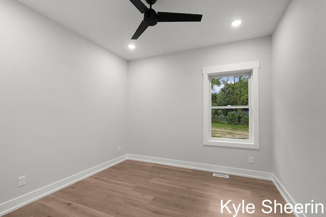 8060 Hunters Xing, Kalamazoo, MI 49009 - spare room featuring ceiling fan, wood finished floors, baseboards, and recessed lighting