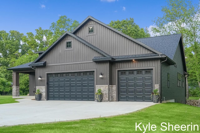 8060 Hunters Xing, Kalamazoo, MI 49009 - view of front of house with an attached garage, driveway, a front lawn, and roof with shingles