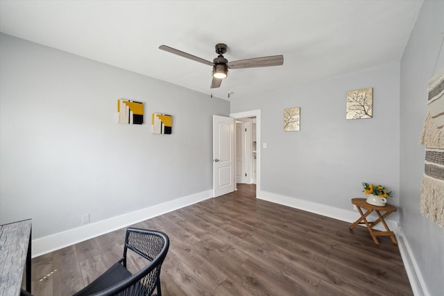 289 Newport St, Detroit, MI 48215 - sitting room with ceiling fan, wood finished floors, and baseboards