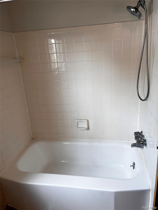 25731 Salem Ct Unit 63, Roseville, MI 48066 - bathroom with shower / washtub combination