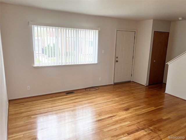 25731 Salem Ct Unit 63, Roseville, MI 48066 - empty room with light wood-type flooring