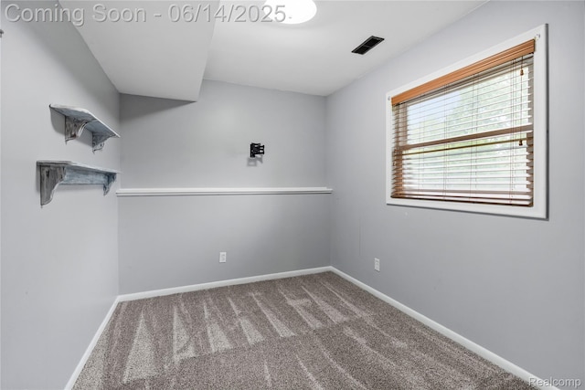 5388 N Georgetown Rd, Grand Blanc, MI 48439 - empty room featuring carpet floors and baseboards