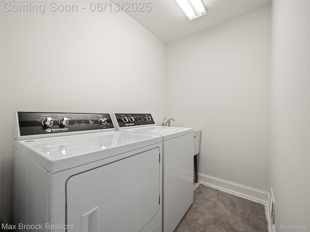 6150 Anne Dr, West Bloomfield, MI 48322 - laundry room featuring independent washer and dryer and carpet flooring