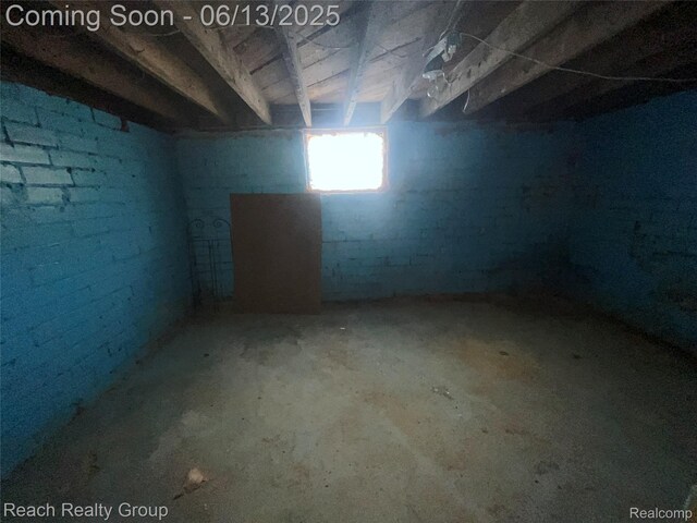 17541 Lahser Rd, Detroit, MI 48219 - photo 45