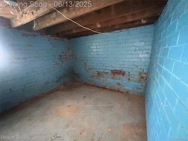 17541 Lahser Rd, Detroit, MI 48219 - photo 46