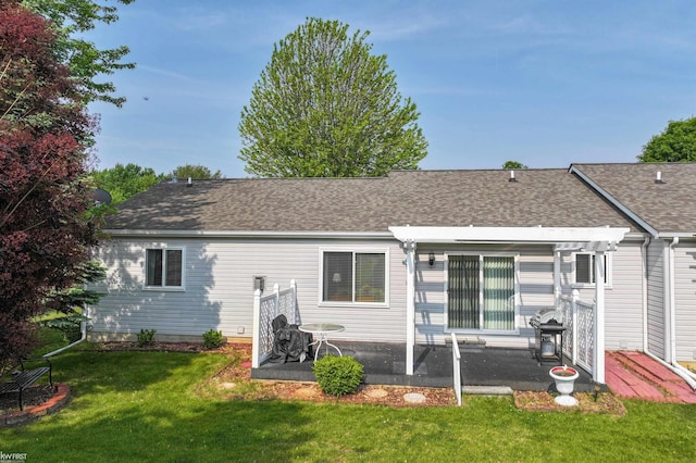 1273 Crystal Pointe Cir, Fenton, MI 48430 - back of property with a patio, a yard, a pergola, and a shingled roof