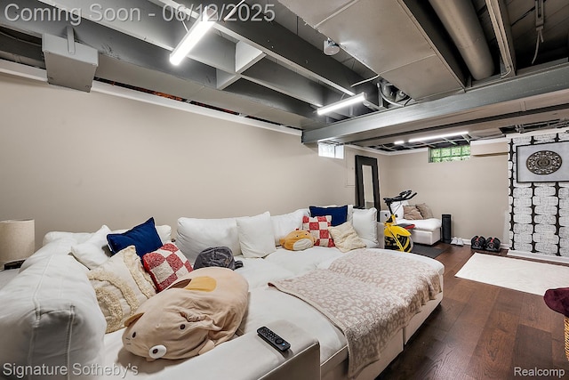929 Columbia Rd, Berkley, MI 48072 - bedroom featuring wood finished floors and baseboards
