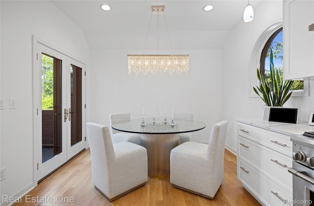 3856 Pine Lake Knoll Dr, West Bloomfield, MI 48324 - dining space with a chandelier, healthy amount of natural light, light wood-type flooring, vaulted ceiling, and recessed lighting
