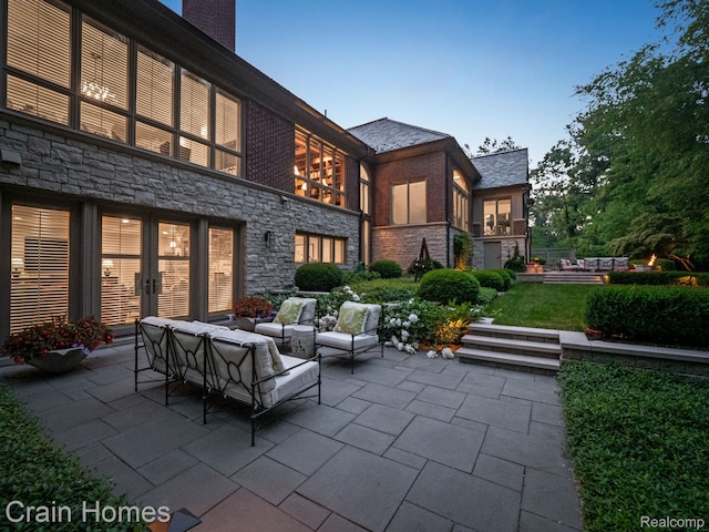 20 Hidden Rdg, Bloomfield Hills, MI 48304 - view of patio featuring an outdoor living space