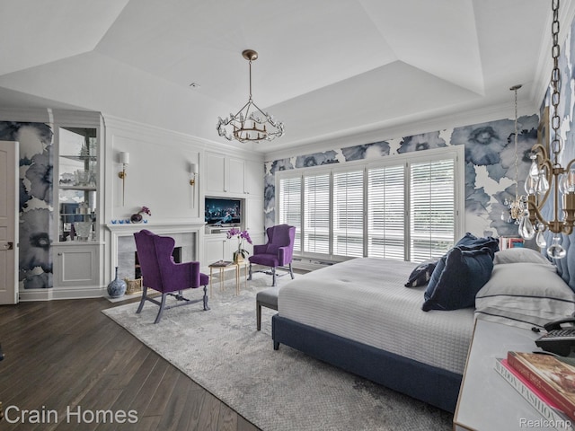20 Hidden Rdg, Bloomfield Hills, MI 48304 - bedroom featuring a chandelier, a raised ceiling, dark wood-style floors, and wallpapered walls