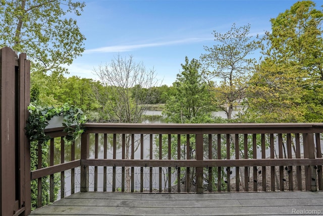 6532 Turtle Walk, Clarkston, MI 48346 - view of deck