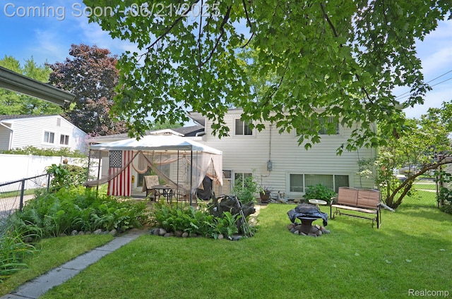 43475 Deborah Dr, Sterling Heights, MI 48313 - rear view of house featuring a gazebo