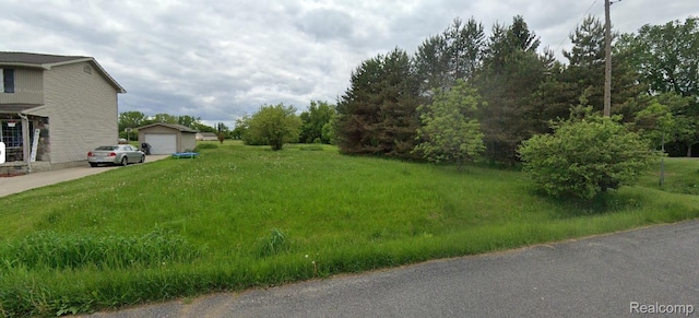 VL Jolson St, Burton, MI 48529 - photo 1