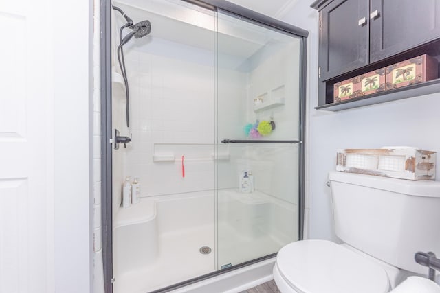 386 Hartman Ln, Saline, MI 48176 - full bath featuring a shower stall and toilet
