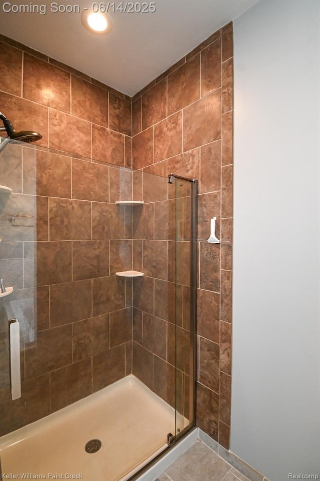 7359 Mckinley, Center Line, MI 48015 - bathroom featuring a stall shower