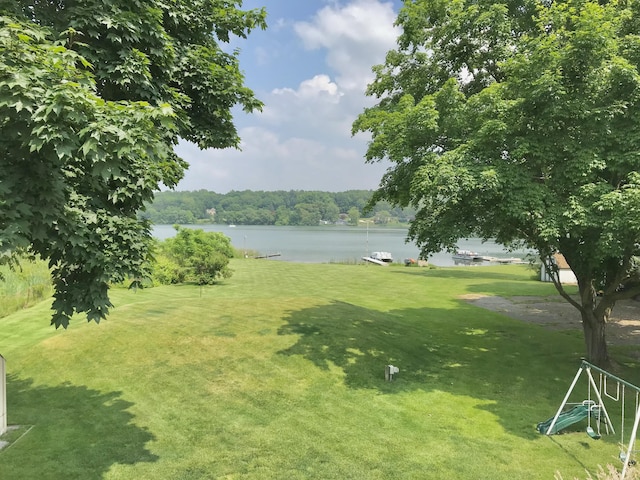 66223 Grey Lake Rd, Sturgis, MI 49091 - view of grassy yard featuring a water view