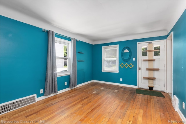 545 E Maplehurst St, Ferndale, MI 48220 - entryway featuring hardwood / wood-style floors and baseboards