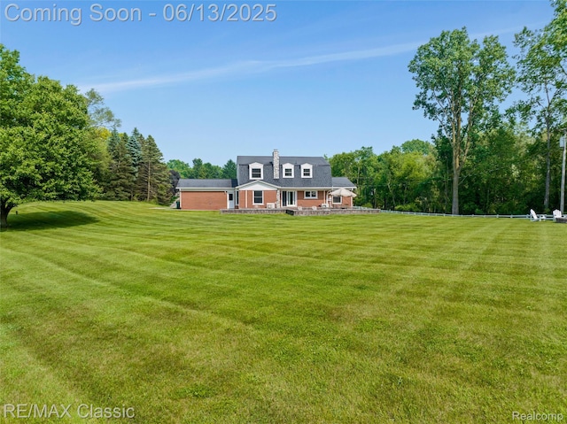 8173 Earhart Rd, South Lyon, MI 48178 - view of grassy yard