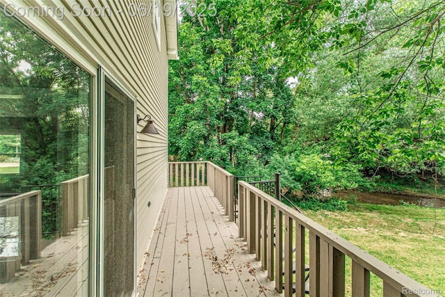 21993 Riverview Dr, Bloomfield Hills, MI 48025 - view of wooden terrace