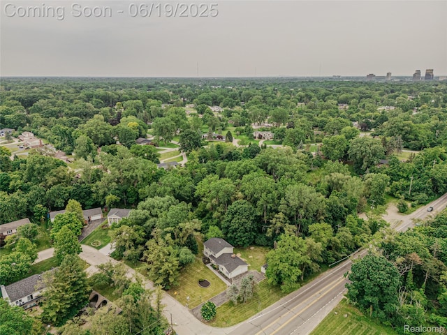 21993 Riverview Dr, Bloomfield Hills, MI 48025 - drone / aerial view