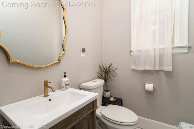 8604 La Salle Blvd, Detroit, MI 48206 - bathroom with vanity and toilet