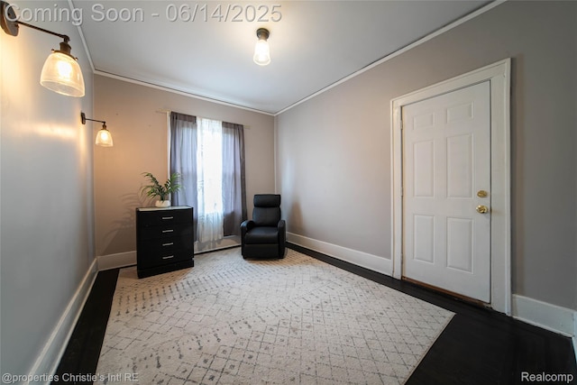 8604 La Salle Blvd, Detroit, MI 48206 - sitting room featuring crown molding and wood finished floors